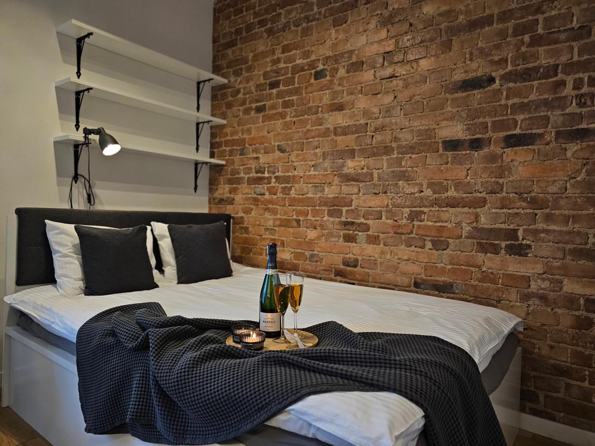 Urabn Apartments Studio With Garden No 2A Chorzow Katowice Free Private Parking, Self Check-In Exterior foto